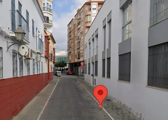 Attractive In Center Apartament